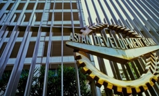 ADB: Chính sách tiền tệ của Mỹ và bất ổn của ngân hàng ảnh hưởng tới tài chính châu Á