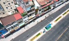 Cơ quan đề xuất và quận 1 nói gì về mái che dọc vỉa hè đường Lê Lợi?