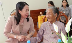 Phó Chủ tịch nước Võ Thị Ánh Xuân về thăm địa đạo tam giác sắt