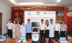 Agribank chi nhánh Láng Hạ trao tặng thiết bị y tế cho Bệnh viện Tim Hà Nội
