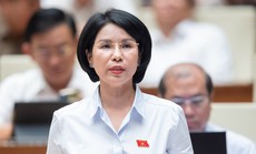 Đại biểu Trần Thị Nhị Hà băn khoăn vấn đề lương của nhân viên y tế đã áp dụng 20 năm
