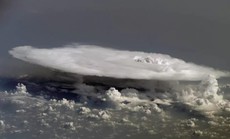 NASA tiếp cận “đĩa bay băng” ẩn nấp trên bầu trời Trái Đất