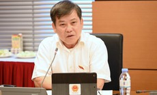 Cần quy trách nhiệm ngân hàng khi xảy ra sự cố "rút tiền hàng loạt"
