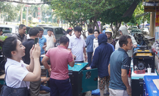Mất điện triền miên, người dân đổ xô đi mua máy phát điện