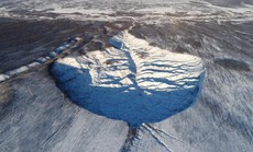 Phát hiện “cổng vào thế giới ngầm” 650.000 tuổi ở Siberia