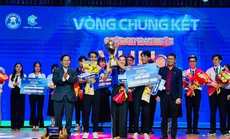 Công bố quán quân cuộc thi tranh biện VHU Debate 2023