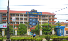 Thi hành kỷ luật hiệu trưởng, kế toán trưởng Trường Đại học Quảng Bình