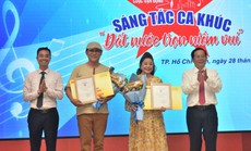 "Mai Vàng tri ân" trao tặng quà cho NSND Tạ Minh Tâm và NSND Thoại Miêu