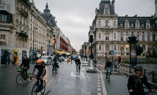 Khi Paris kẹt... xe đạp