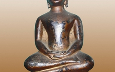 Truy tìm kẻ trộm khiêng tượng cổ