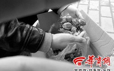 Nhà hàng Trung Quốc trộn vỏ cây thuốc phiện vào thức ăn