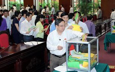 Cấm lạm dụng phương tiện truyền thông để vận động bầu cử