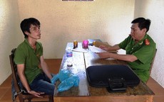Giả danh bác sĩ, lừa xin việc