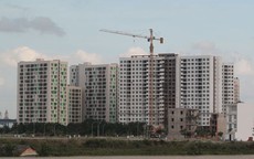 Môi giới địa ốc lại có đất sống
