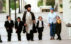 Kỹ năng cha mẹ Do Thái dạy con từ khi lọt lòng