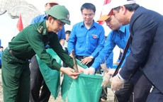 Hà Tĩnh: Phát động chương trình “Hãy làm sạch biển”