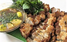 Thịt ba chỉ chiên giòn kiểu Thái