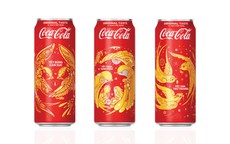Coca-Cola tung 3 mẫu bao bì độc đáo chào đón tết 2018