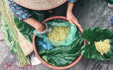 6 món quà vặt "xiêu lòng" du khách khi Hà Nội vào thu