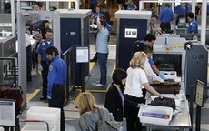 Mỹ: Có súng vẫn lọt qua cửa an ninh sân bay