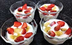 Tự làm yaourt trái cây cho làn da thêm đẹp