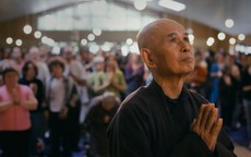 Chiếu phim tài liệu về thiền sư Thích Nhất Hạnh ở Việt Nam