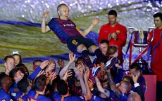 Coutinho lập siêu phẩm, Barcelona chia tay huyền thoại Iniesta