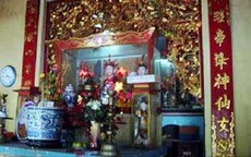 Những câu chuyện lạ lùng tại 1 ngôi đền ở Hưng Yên