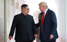 Nhận lá thư thứ 2 của ông Kim Jong-un, ông Trump nhanh chóng hồi âm