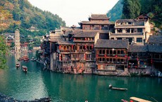 10 cổ trấn Trung Quốc đẹp như phim