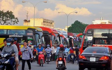 Vé xe Tết Nguyên đán năm nay giá ra sao, bán thế nào?