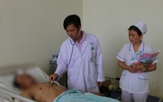Bị đâm khi đến nói chuyện với người nhắn tin cho vợ sắp cưới