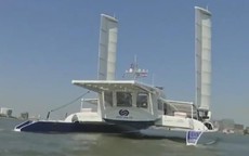 Độc đáo chiếc thuyền chạy bằng năng lượng tái tạo và Hydro