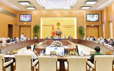 Công bố các nghị quyết của Ủy ban Thường vụ QH về công tác cán bộ