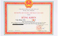 Quanh chuyện khen thưởng: "Của cho không bằng cách cho"