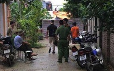 Con trai nghi “ngáo đá” cầm dao đòi giết cả nhà bị bố đánh chết