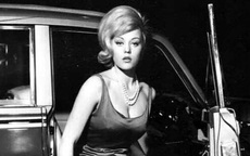 “Bond girl” kinh điển qua đời ở tuổi 76