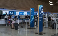 Hàng không bán vé "mua 1 tặng 1" để kiếm khách