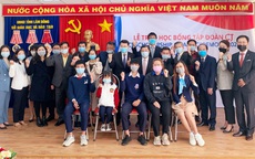 Tập đoàn CJ tặng học bổng cho học sinh, sinh viên tỉnh Lâm Đồng