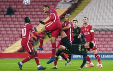 Liverpool vượt qua vòng bảng Cúp C1/Champions League
