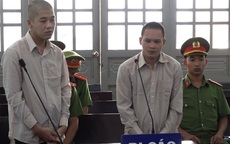 Công an bắt 2 gã trộm gà, lòi ra chuyện động trời