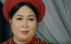 NSND Hồng Vân trở lại thanh xuân với "Phượng khấu"