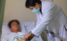 Người đàn ông bị vỡ bàng quang suýt chết do cố nhịn tiểu khi nhậu