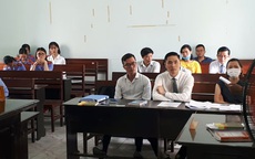 Sao lại "trả đũa" người lao động?