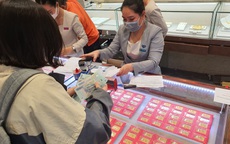 Giá vàng SJC lại biến động mạnh