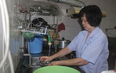 KHÓ KHĂN KHÔNG GỤC NGÃ (*): Sống vui, sống có ích