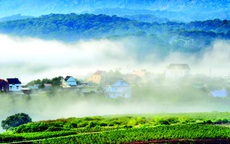 Dưới chân núi Giàng