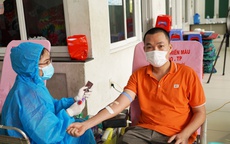 FPT hiến máu mùa dịch: “Những lúc thế này người bệnh mới thực sự cần đến mình”