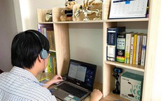 "Choáng" với thi, kiểm tra giữa kỳ trực tuyến