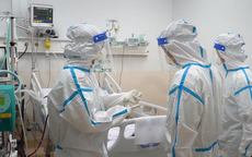 TP HCM: Số ca Covid-19 nhập viện cao hơn xuất viện